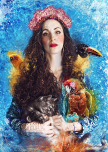 Art digital influence Frida autoportrait de Julia Bénard avec des oiseaux perroquet, toucan et un chat sur fond de peinture bleue